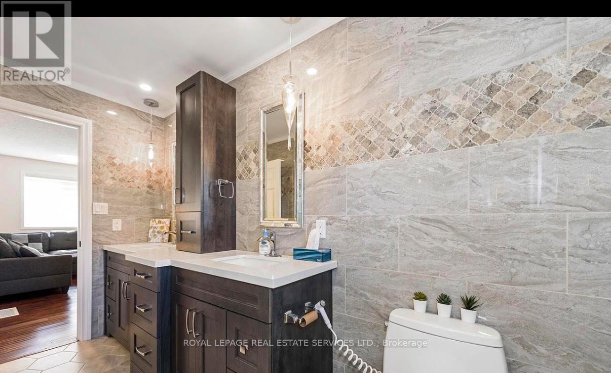 635 Commonwealth Crescent, Kitchener, Ontario  N2E 4J9 - Photo 6 - X13520968