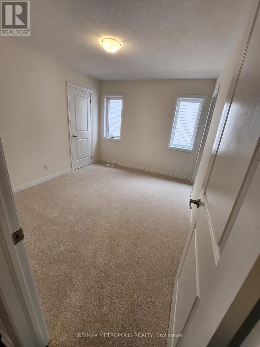 15 Georgina Street, Kitchener, Ontario  N2R 0S6 - Photo 13 - X13521000