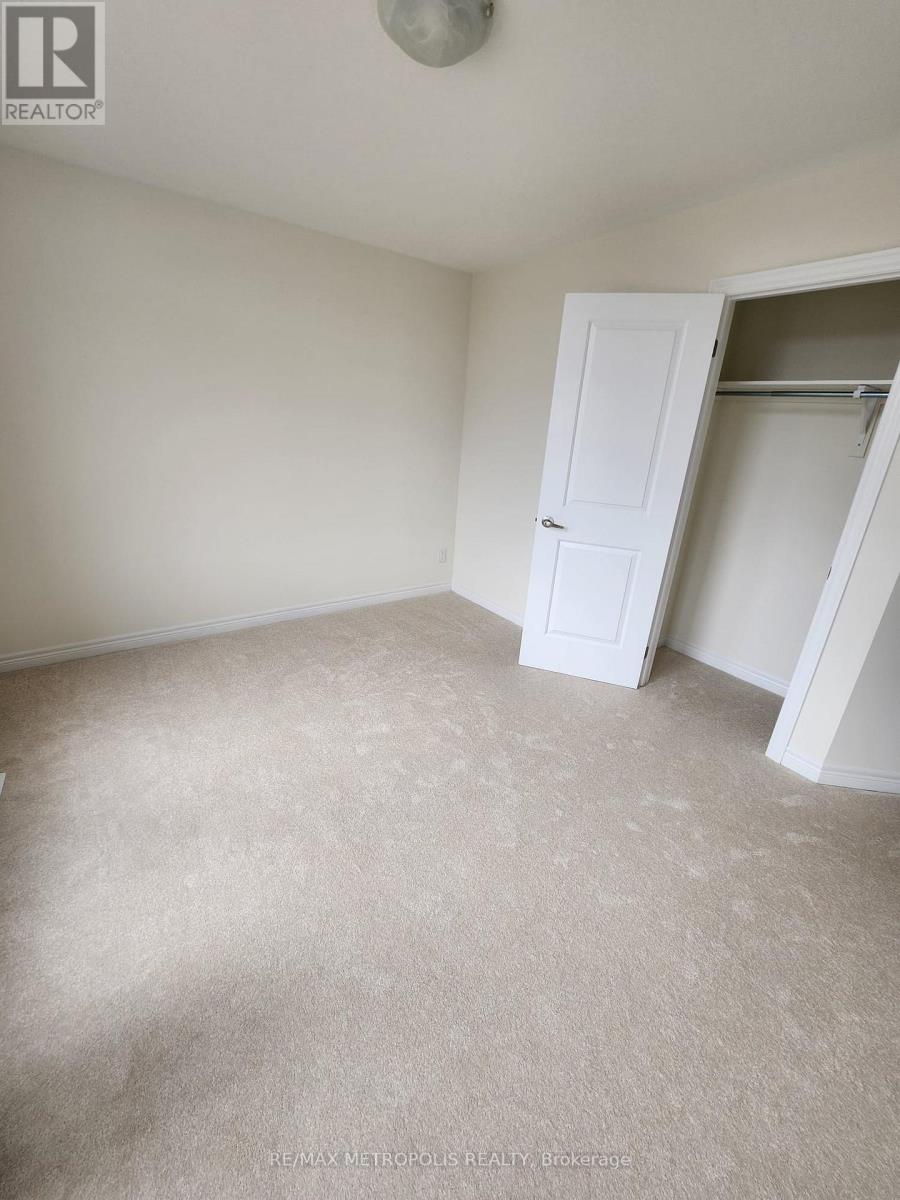 15 Georgina Street, Kitchener, Ontario  N2R 0S6 - Photo 6 - X13521000