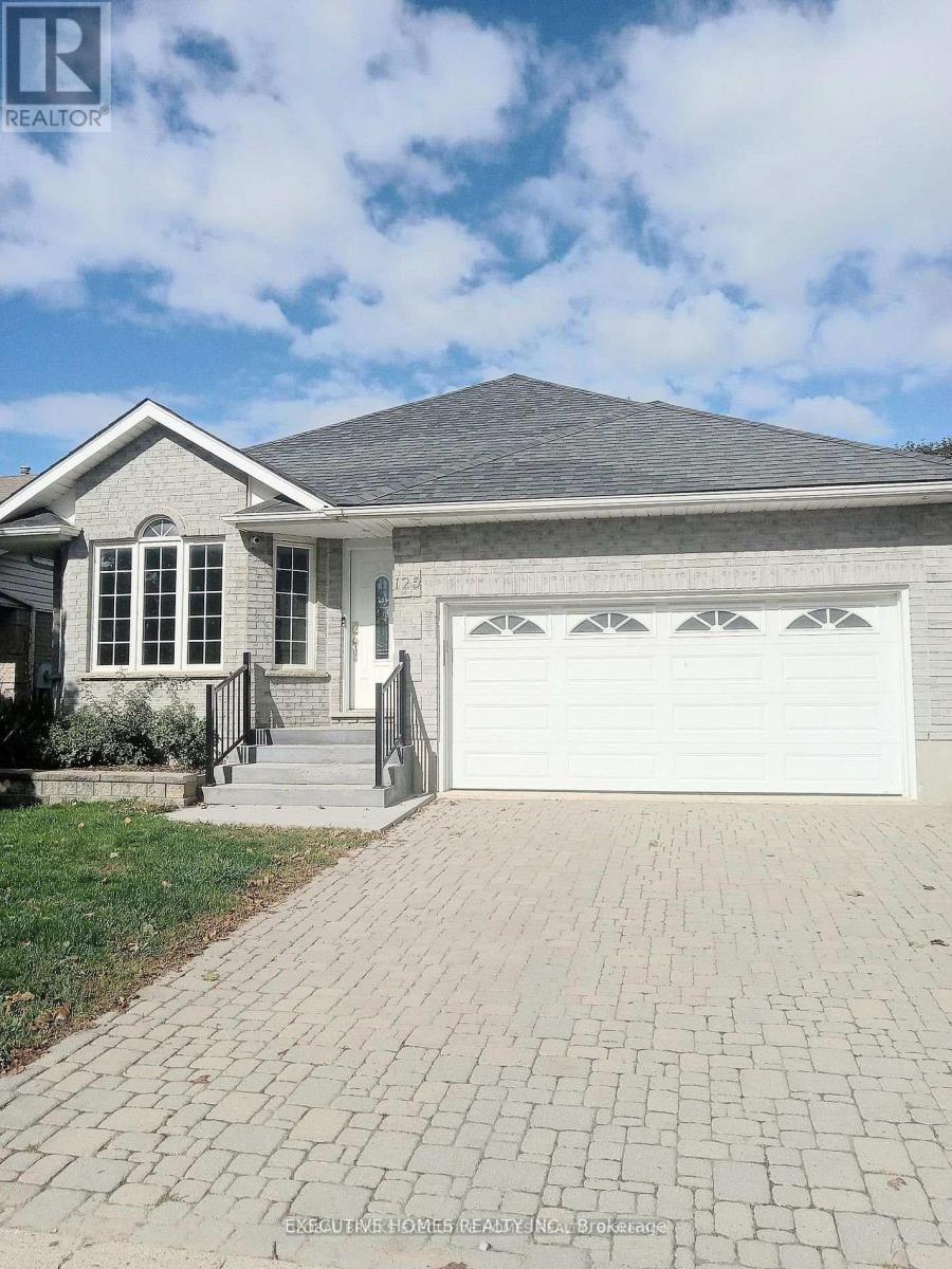 125 MUNICIPAL STREET, Guelph, Ontario