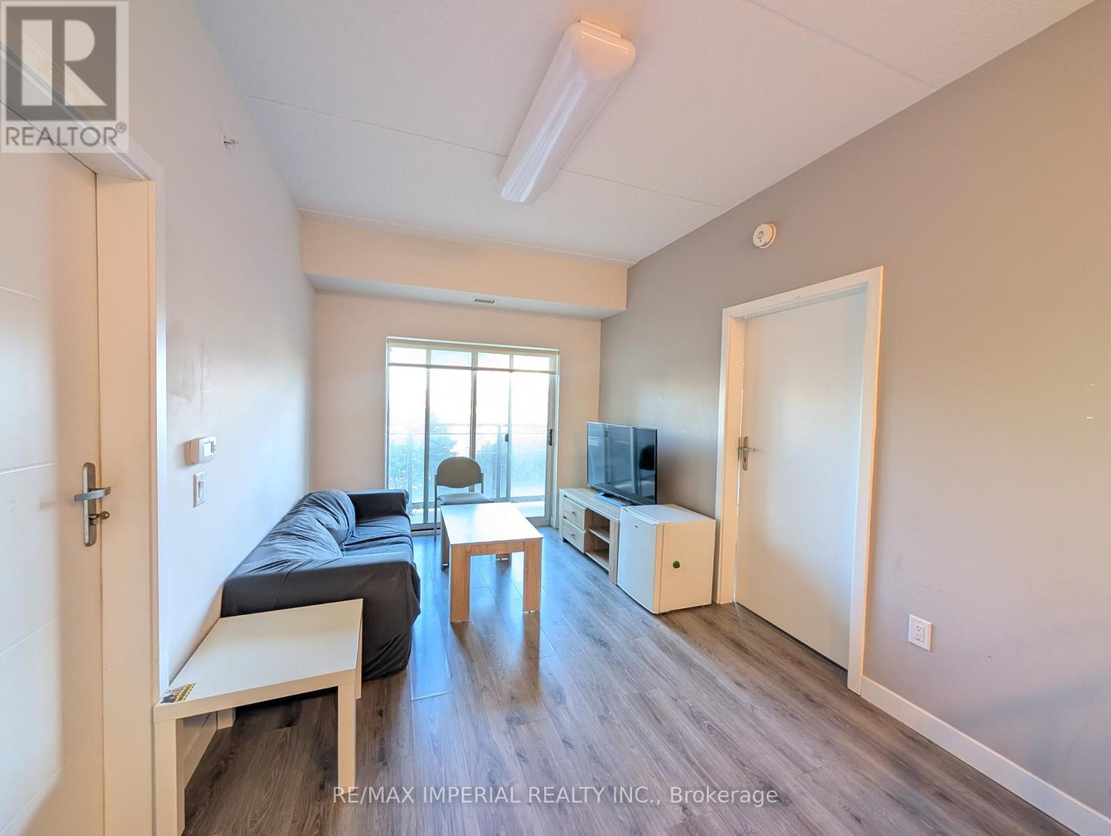 526 - 251 Hemlock Street, Waterloo, Ontario  N2L 0H2 - Photo 10 - X13521056