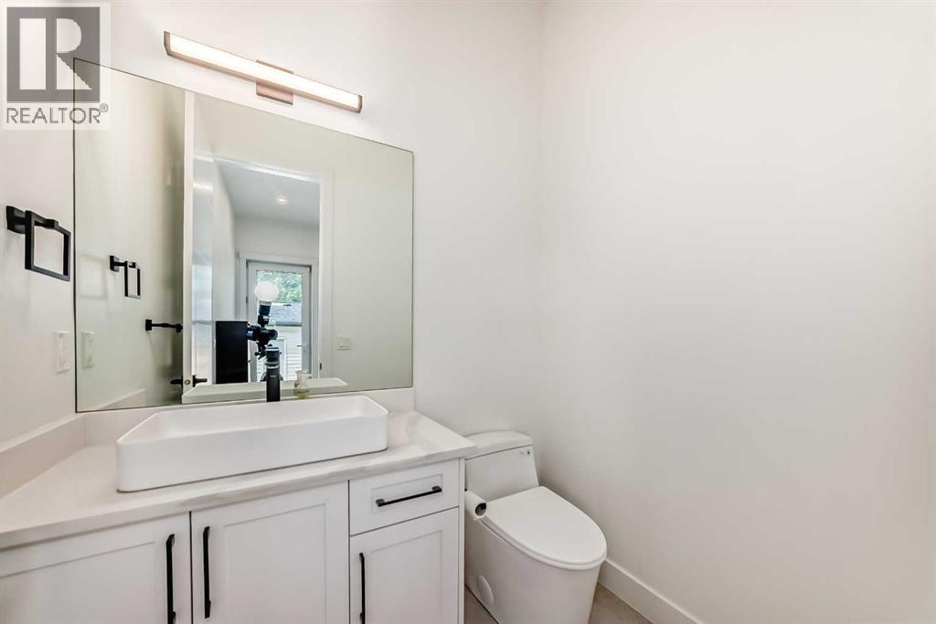 414 32 Avenue NW, Calgary, Alberta  T2M 2P9 - Photo 11 - A2324820