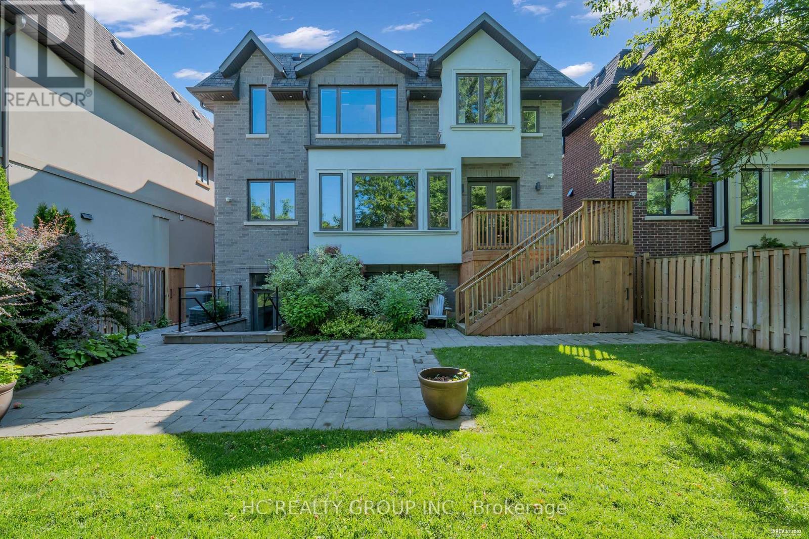 92 Glen Rush Boulevard, Toronto, Ontario  M5N 2V1 - Photo 2 - C13157720