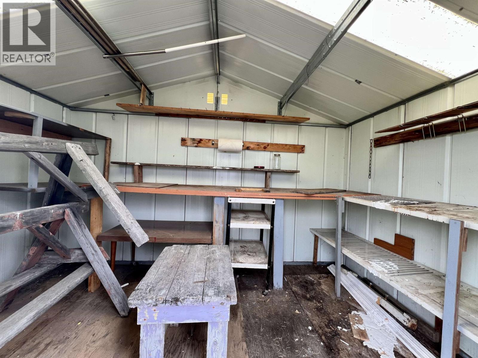 32 375 Horse Lake Road, 100 Mile House, British Columbia  V0K 2E0 - Photo 26 - R3142554