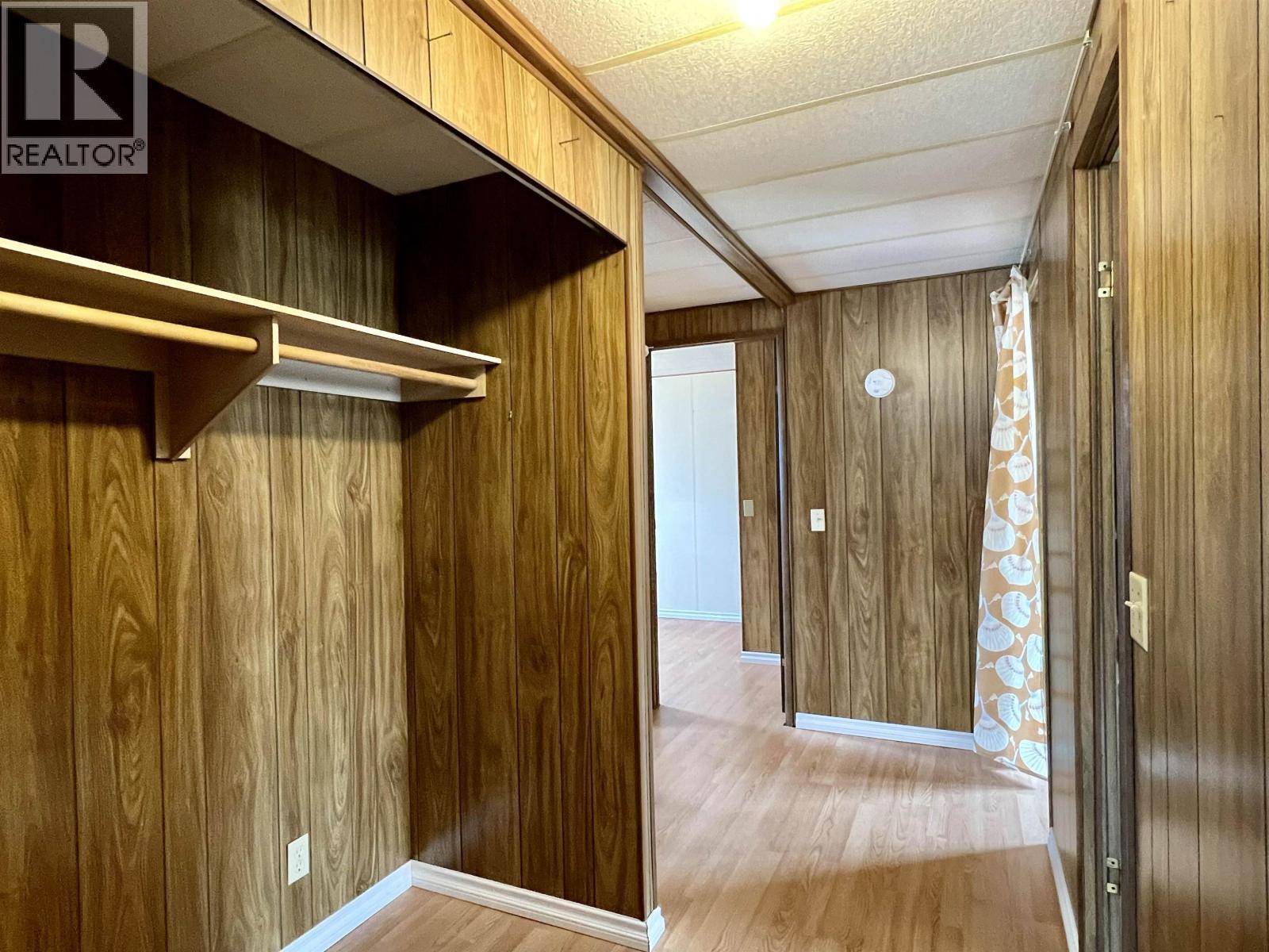 32 375 Horse Lake Road, 100 Mile House, British Columbia  V0K 2E0 - Photo 14 - R3142554