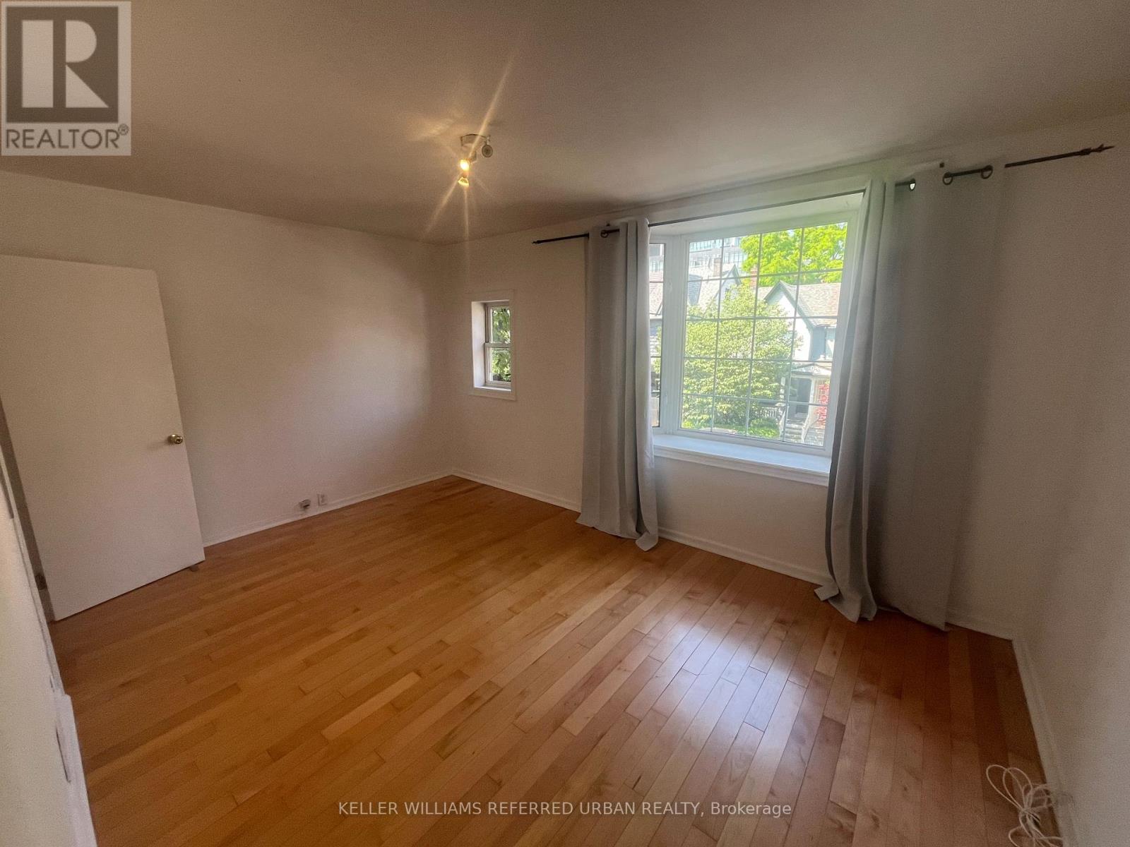Upper - 91 Dovercourt Road, Toronto, Ontario  M6J 3C2 - Photo 7 - C13521228