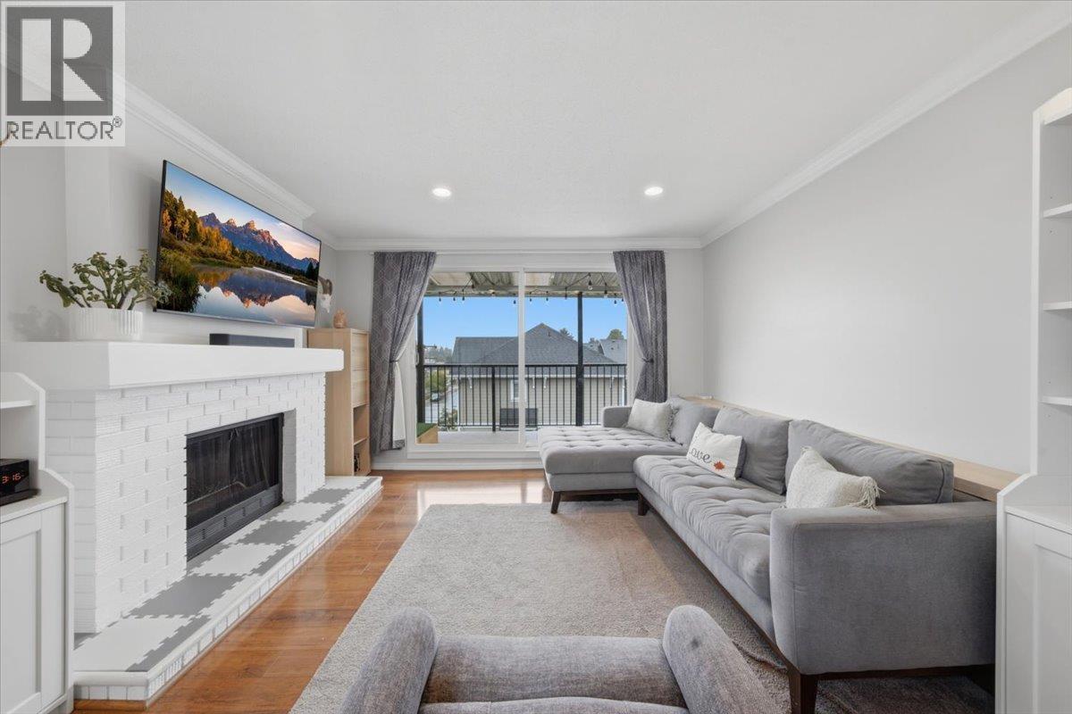 302 4926 48 AVENUE, delta, British Columbia