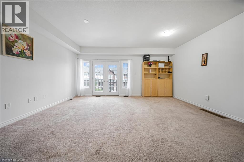 15 Dewberry Drive, Kitchener, Ontario  N2B 0A9 - Photo 7 - 40845168