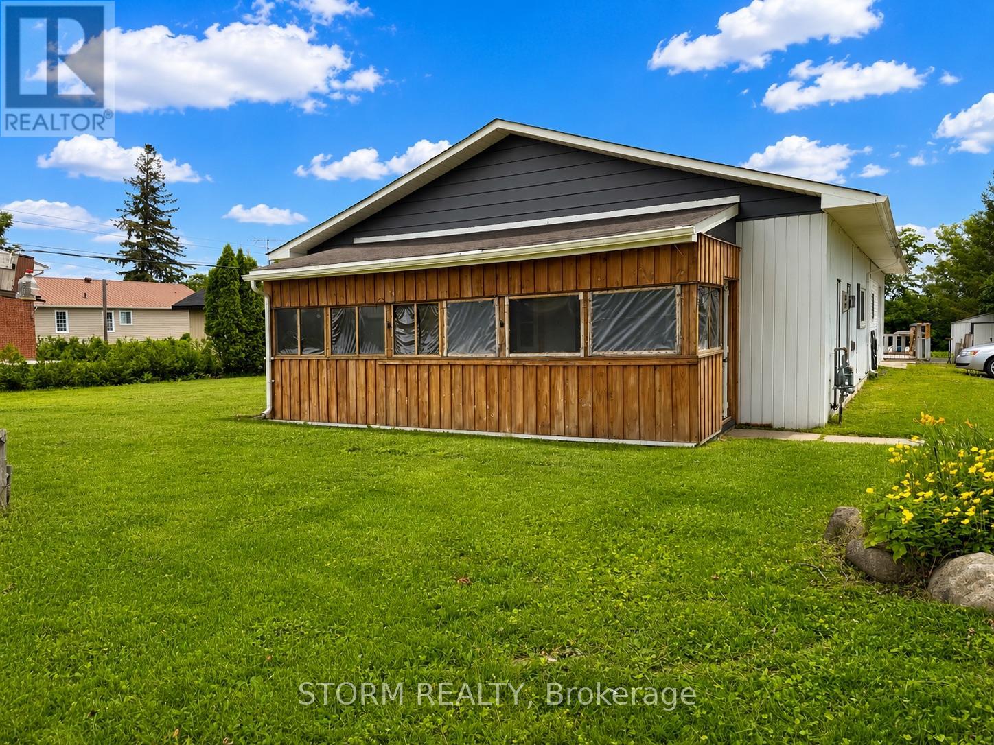 5560 Avonmore Road, South Stormont, Ontario  K0C 1P0 - Photo 3 - X13521258