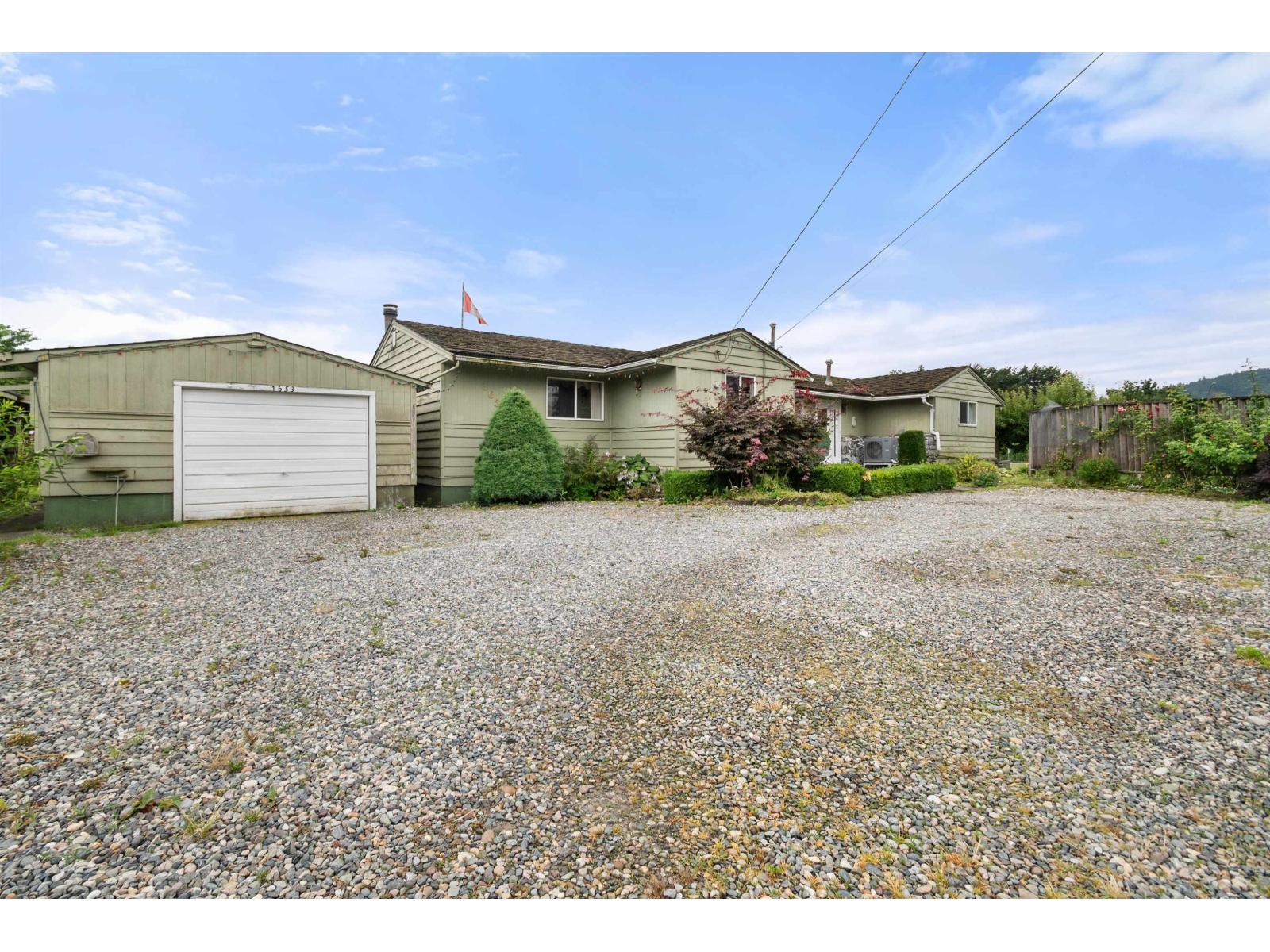 1653 ROSEVALE STREET|Agassiz