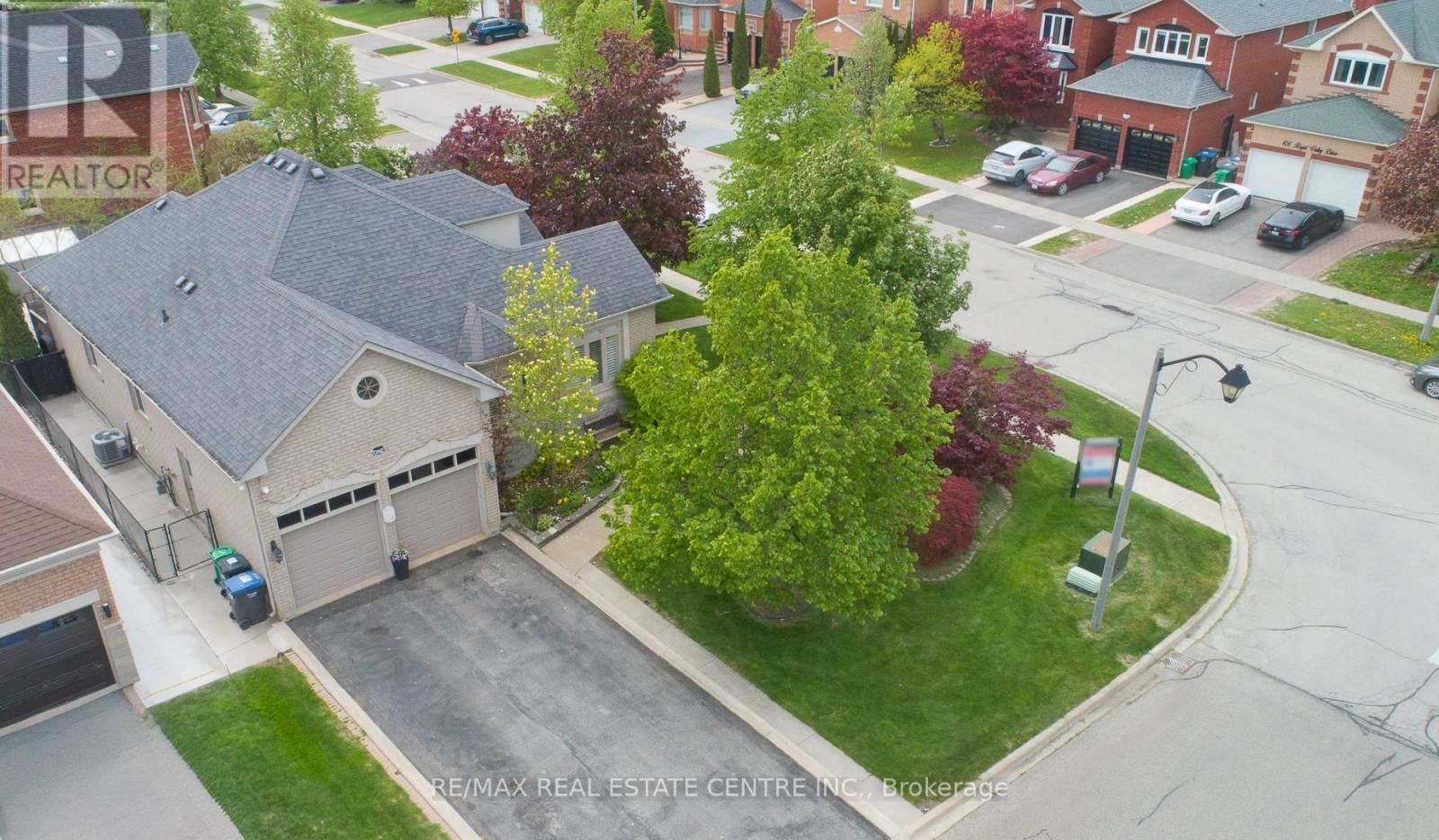 1 KIRKWOOD CRESCENT, Caledon, Ontario