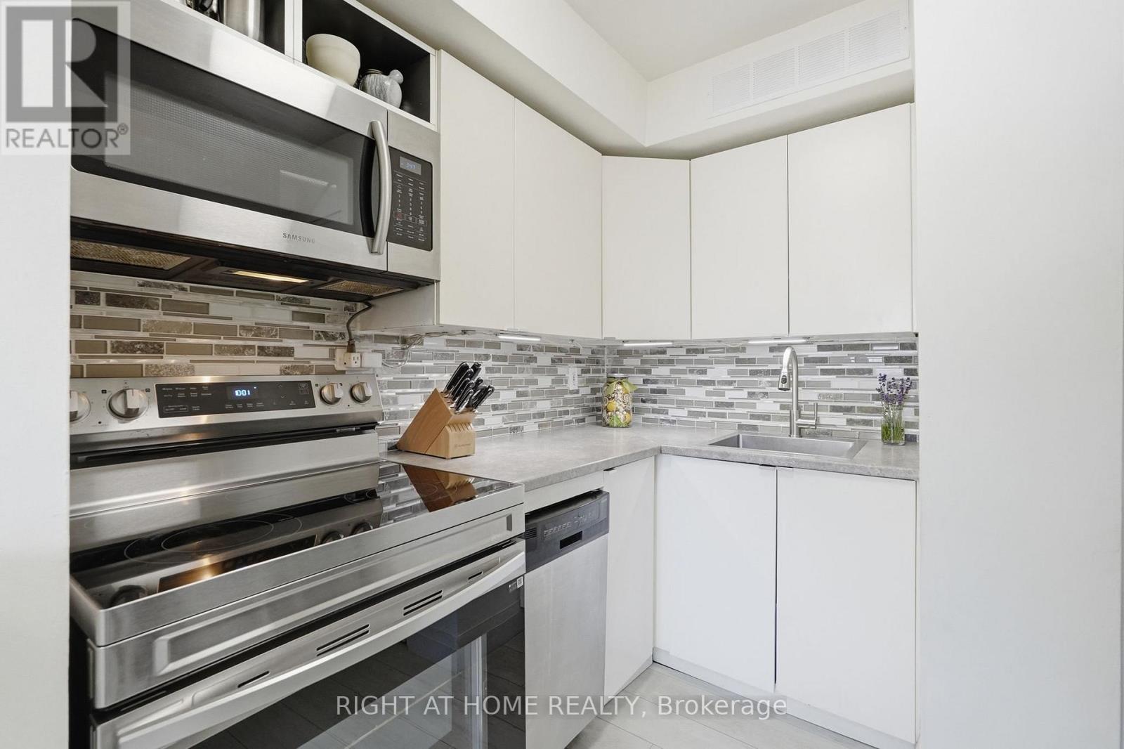 4 - 475 Claridge Road, Burlington, Ontario  L7N 2S1 - Photo 10 - W13521166