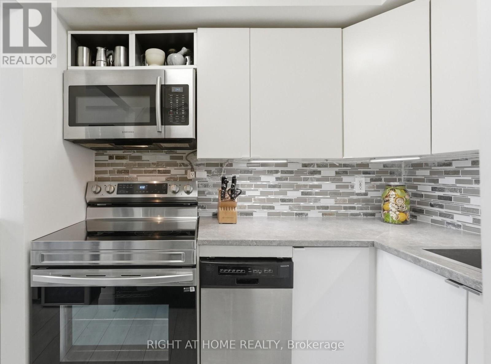4 - 475 Claridge Road, Burlington, Ontario  L7N 2S1 - Photo 11 - W13521166