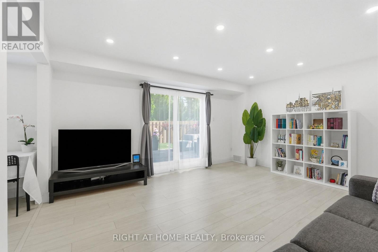 4 - 475 Claridge Road, Burlington, Ontario  L7N 2S1 - Photo 6 - W13521166