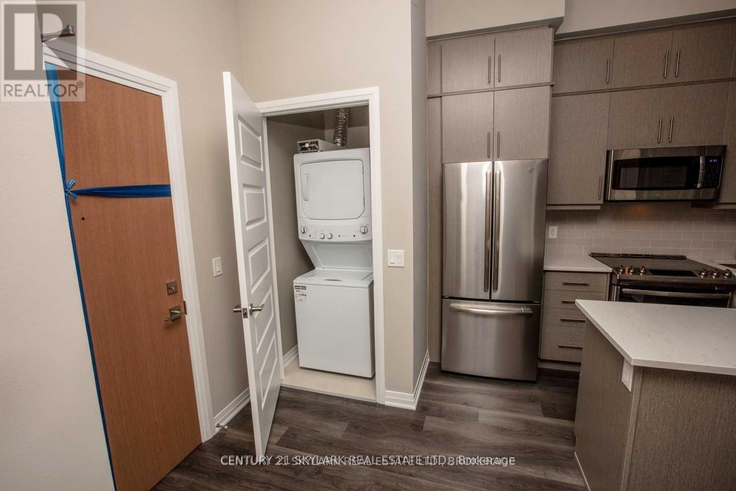 631 - 128 Grovewood Common, Oakville, Ontario  L6H 0X3 - Photo 12 - W13521172