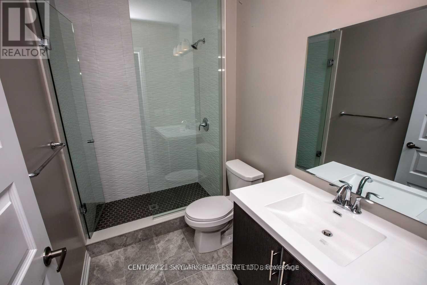 631 - 128 Grovewood Common, Oakville, Ontario  L6H 0X3 - Photo 6 - W13521172