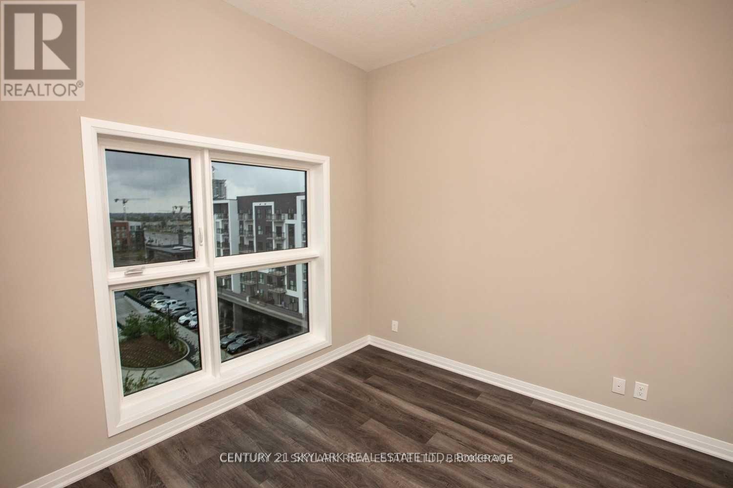 631 - 128 Grovewood Common, Oakville, Ontario  L6H 0X3 - Photo 7 - W13521172