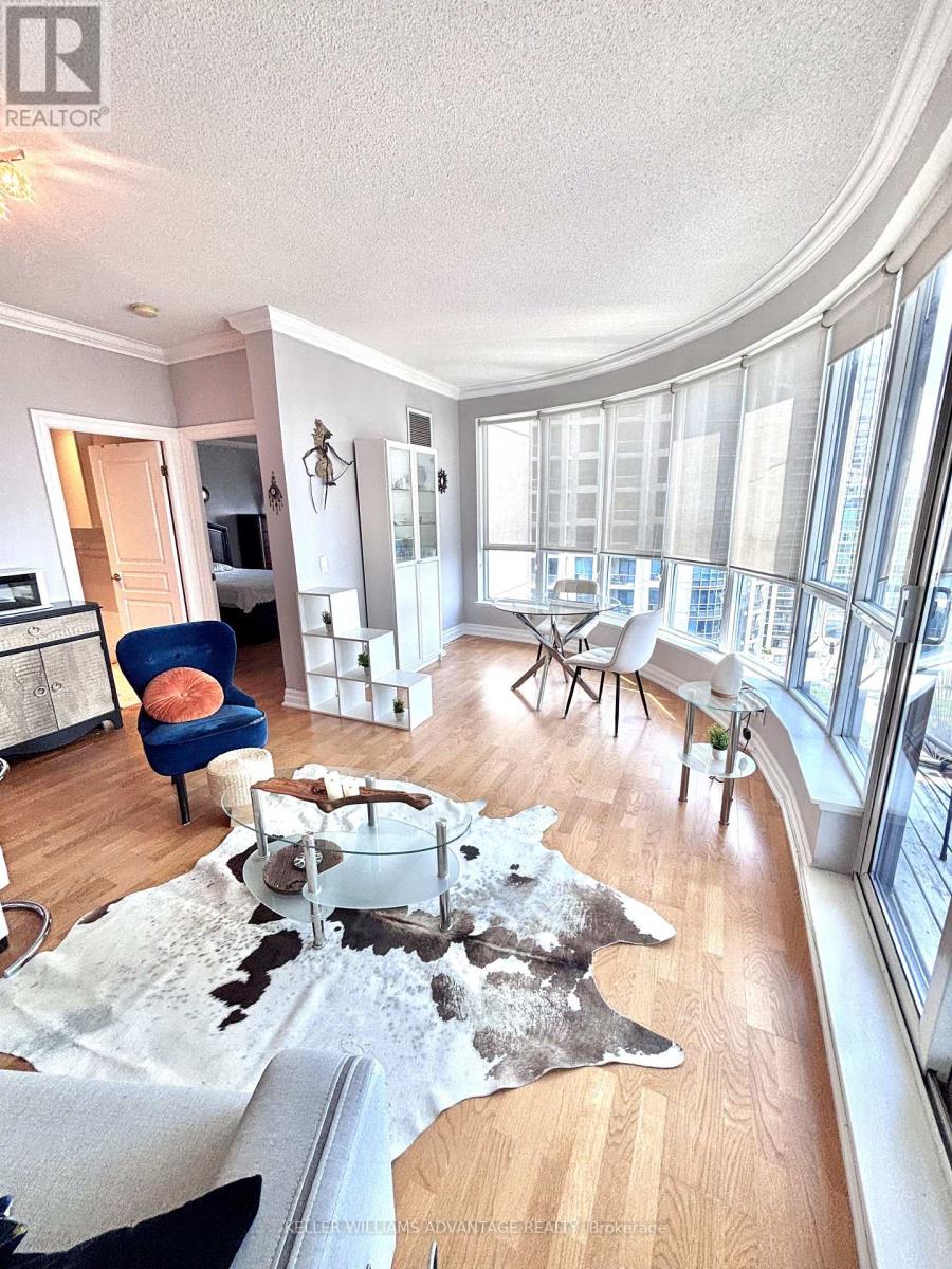 1203 - 2087 Lake Shore Boulevard W, Toronto, Ontario  M8V 4G3 - Photo 2 - W13521270