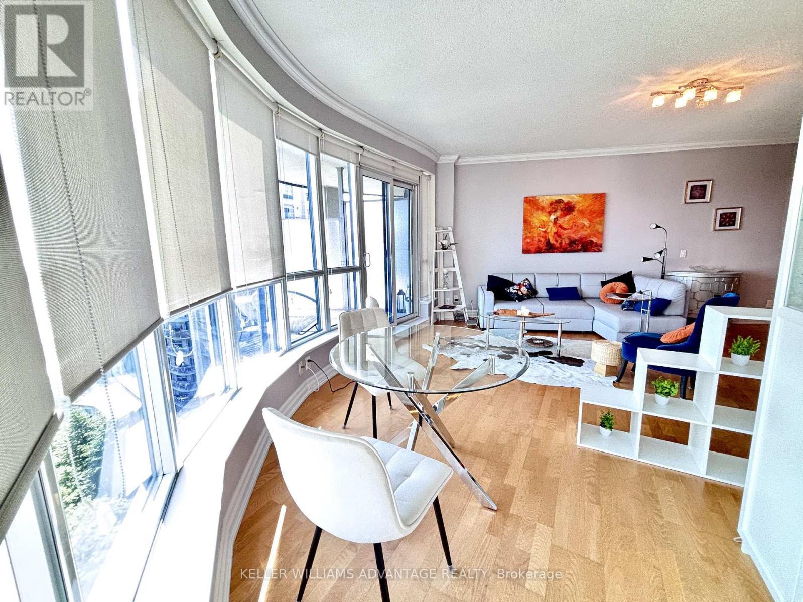 1203 - 2087 Lake Shore Boulevard W, Toronto, Ontario  M8V 4G3 - Photo 4 - W13521270