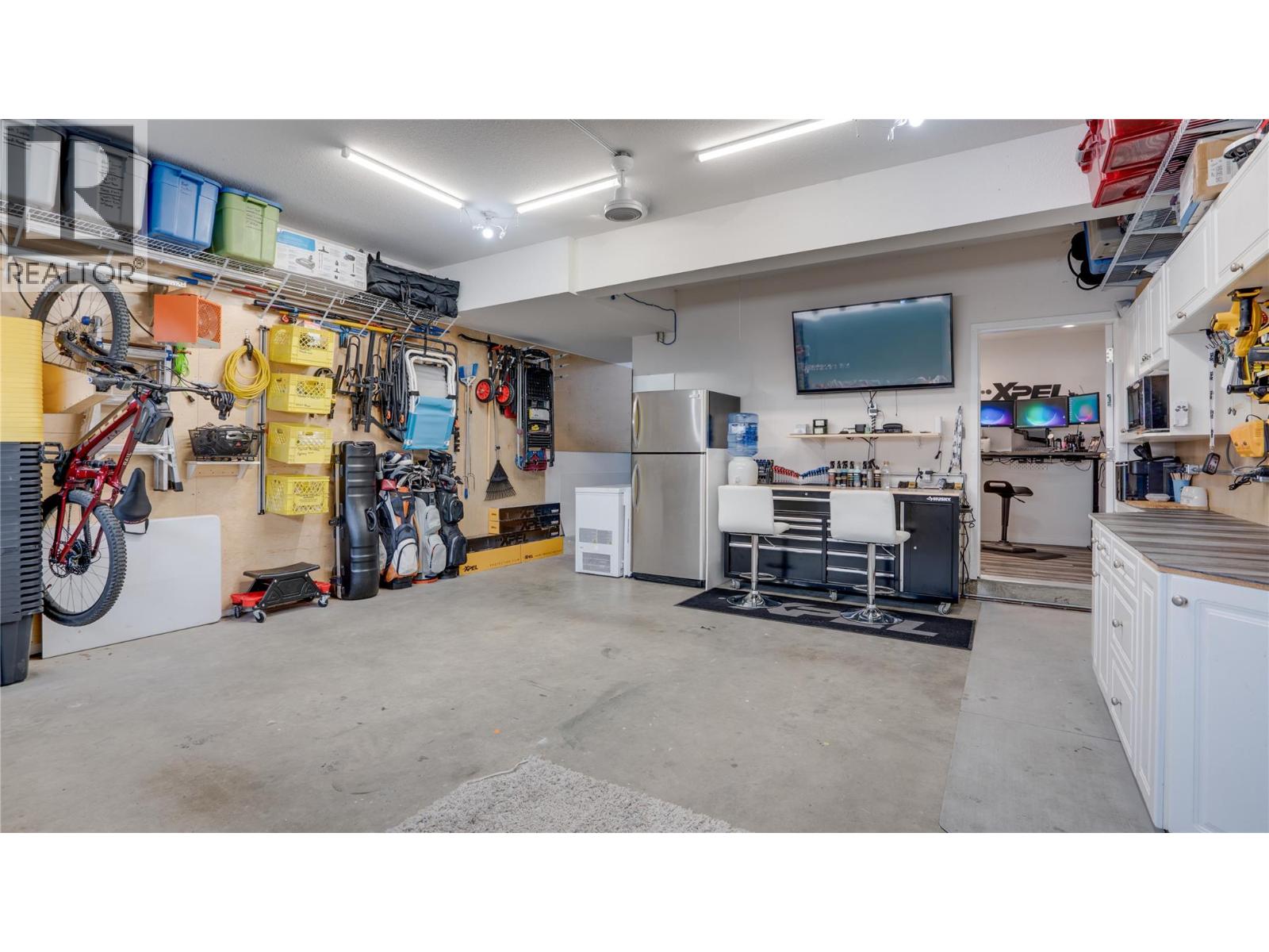 Listing image 57