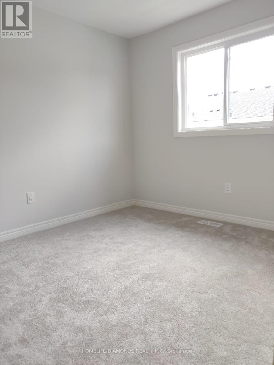 116 Juneberry Road, Thorold, Ontario  L2V 0H8 - Photo 5 - X13521200