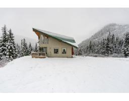 20806 SAKWI CREEK ROAD, Agassiz, British Columbia