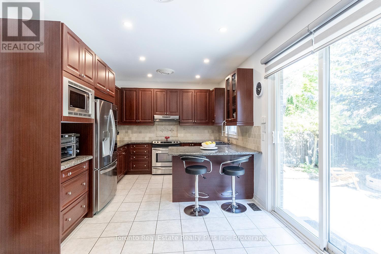 14 Riel Drive, Richmond Hill, Ontario  L4E 4W4 - Photo 28 - N13509520
