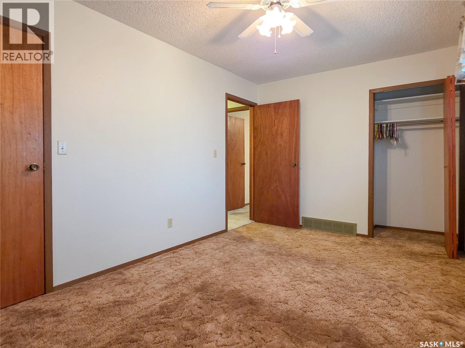 618 4th Avenue W, Melville, Saskatchewan  S0A 2P0 - Photo 30 - SK041412
