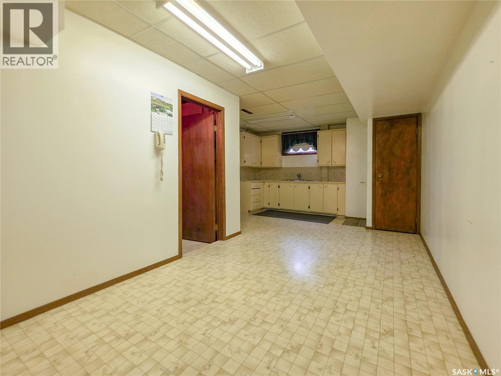 618 4th Avenue W, Melville, Saskatchewan  S0A 2P0 - Photo 38 - SK041412