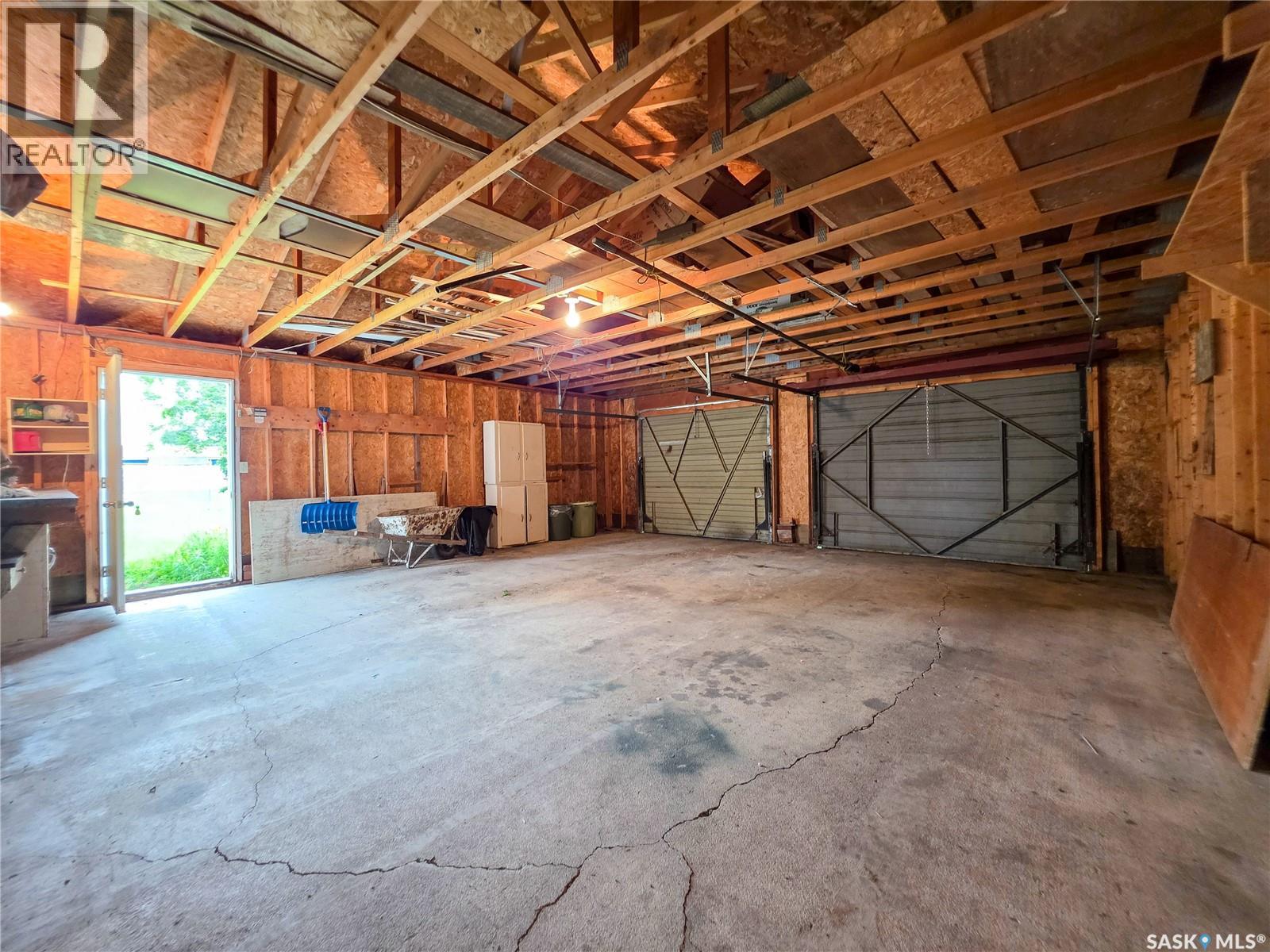 618 4th Avenue W, Melville, Saskatchewan  S0A 2P0 - Photo 56 - SK041412