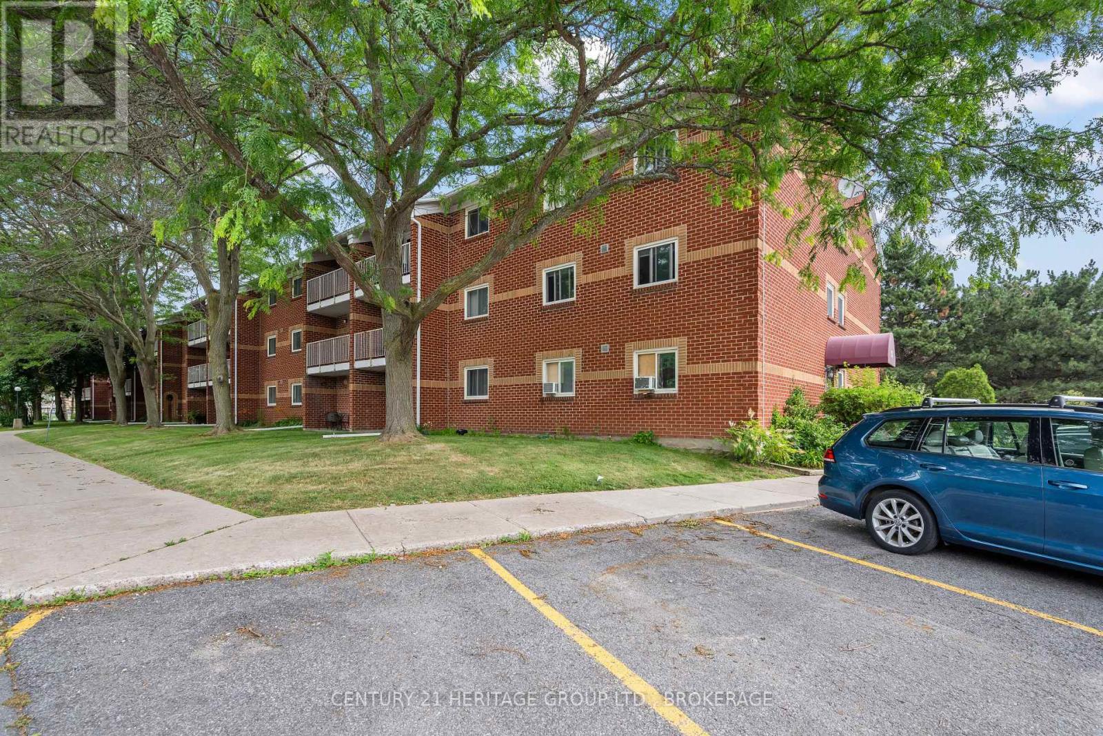 114 - 573 Armstrong Road E, Kingston, Ontario K7M 8J8 - Photo 2 - X13521328