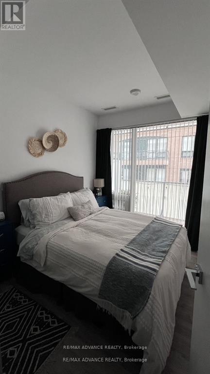 1007 - 42 CHARLES STREET E