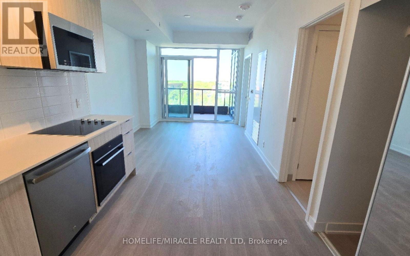 611 - 20 Deans Drive, Toronto, Ontario  M1L 0J7 - Photo 2 - E13521398
