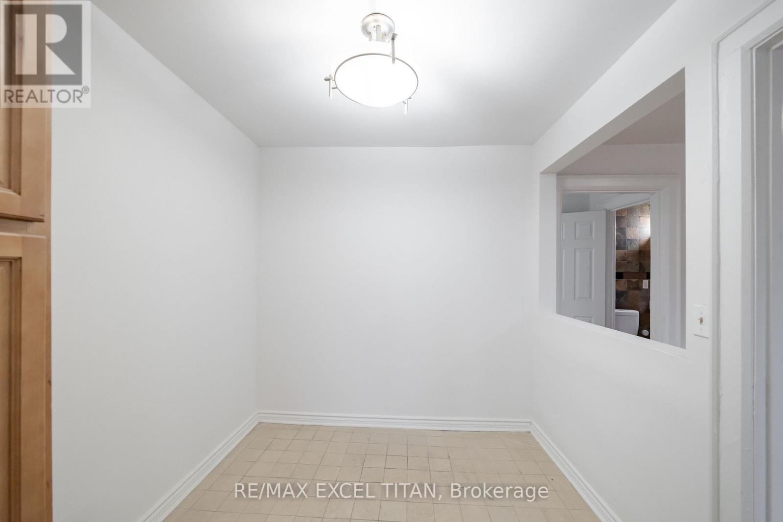 21 - 6 Kingston Road, Toronto, Ontario  M4L 2S4 - Photo 8 - E13521462