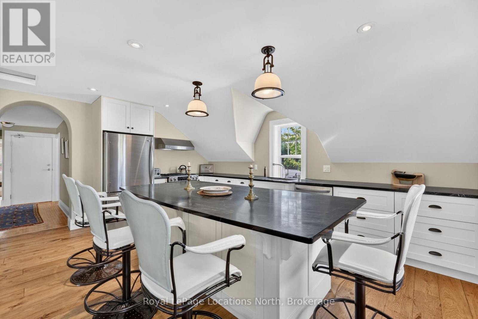 21 Bruce Street N, Blue Mountains, Ontario  N0H 2P0 - Photo 24 - X13521316
