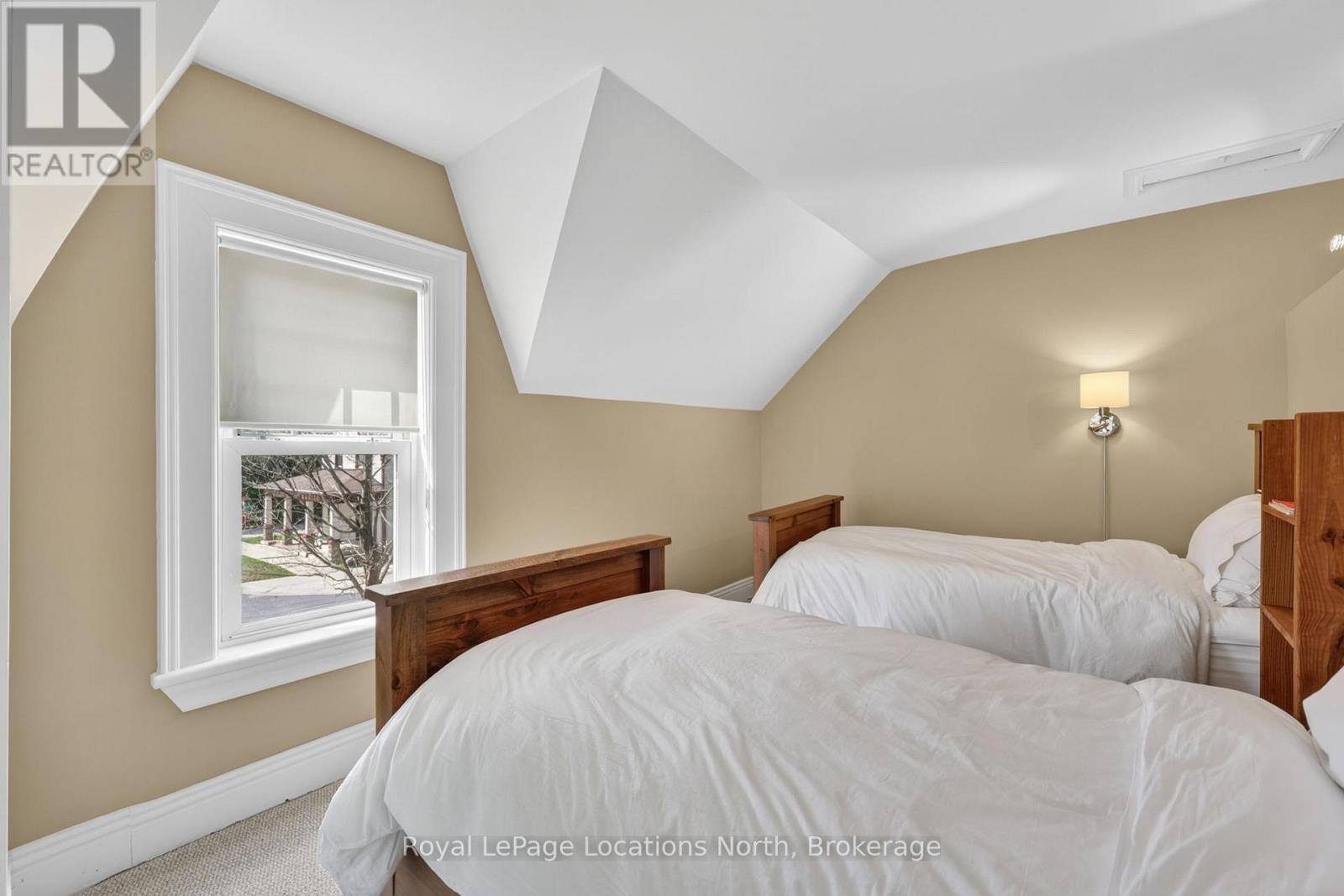 21 Bruce Street N, Blue Mountains, Ontario  N0H 2P0 - Photo 36 - X13521316
