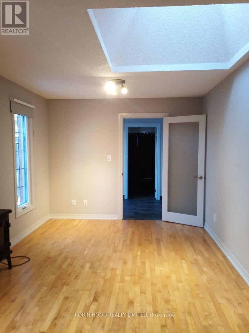 Rear - 15 Gayla Street S, Vaughan, Ontario  L4J 6W2 - Photo 19 - N13521458