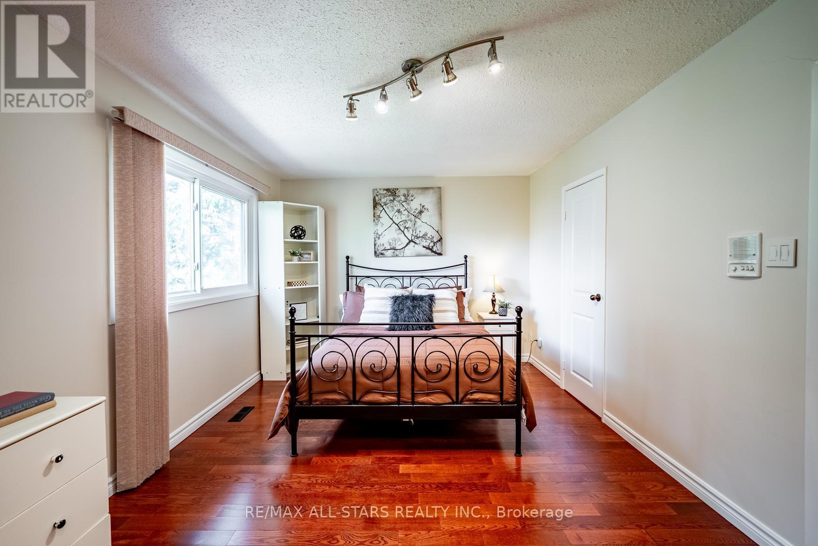 117 - 60 Hanson Road, Mississauga, Ontario  L5B 2P6 - Photo 27 - W13521304