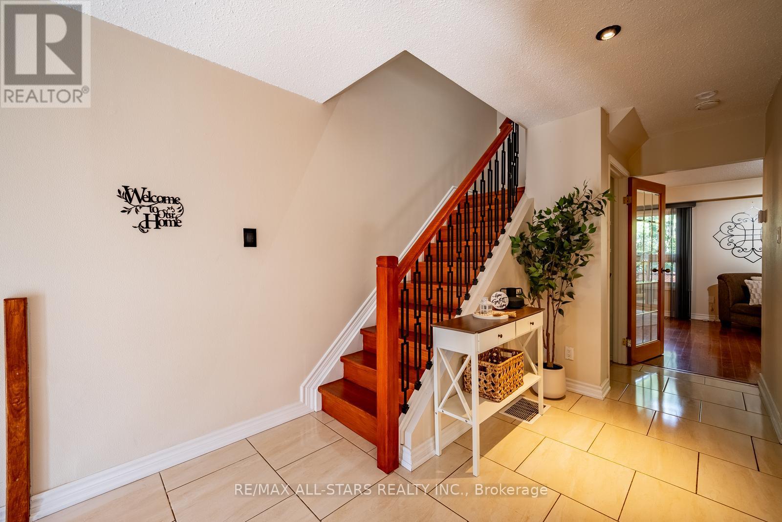 117 - 60 Hanson Road, Mississauga, Ontario  L5B 2P6 - Photo 9 - W13521304