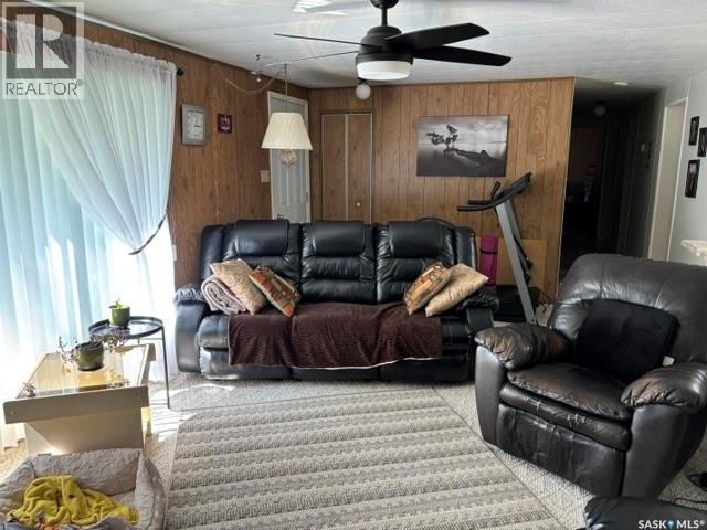 17 Lumsden Street, Manor, Saskatchewan  S0C 1R0 - Photo 24 - SK041460