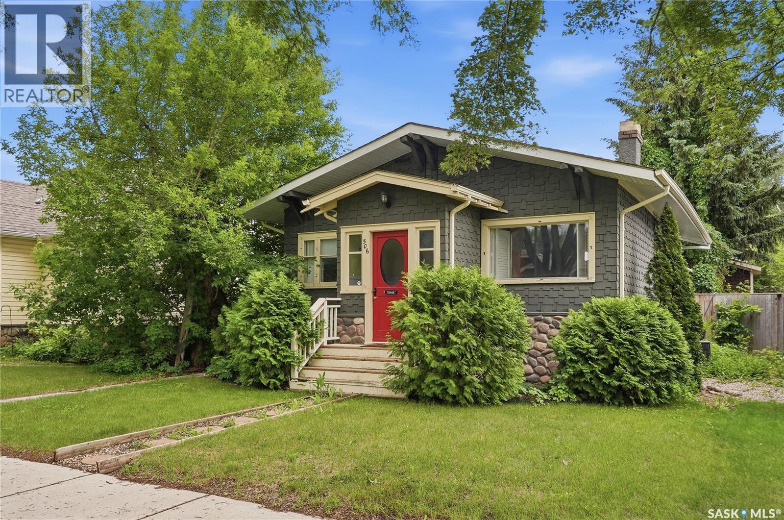 506 5th Street E, Saskatoon, Saskatchewan  S7H 1G3 - Photo 3 - SK041356