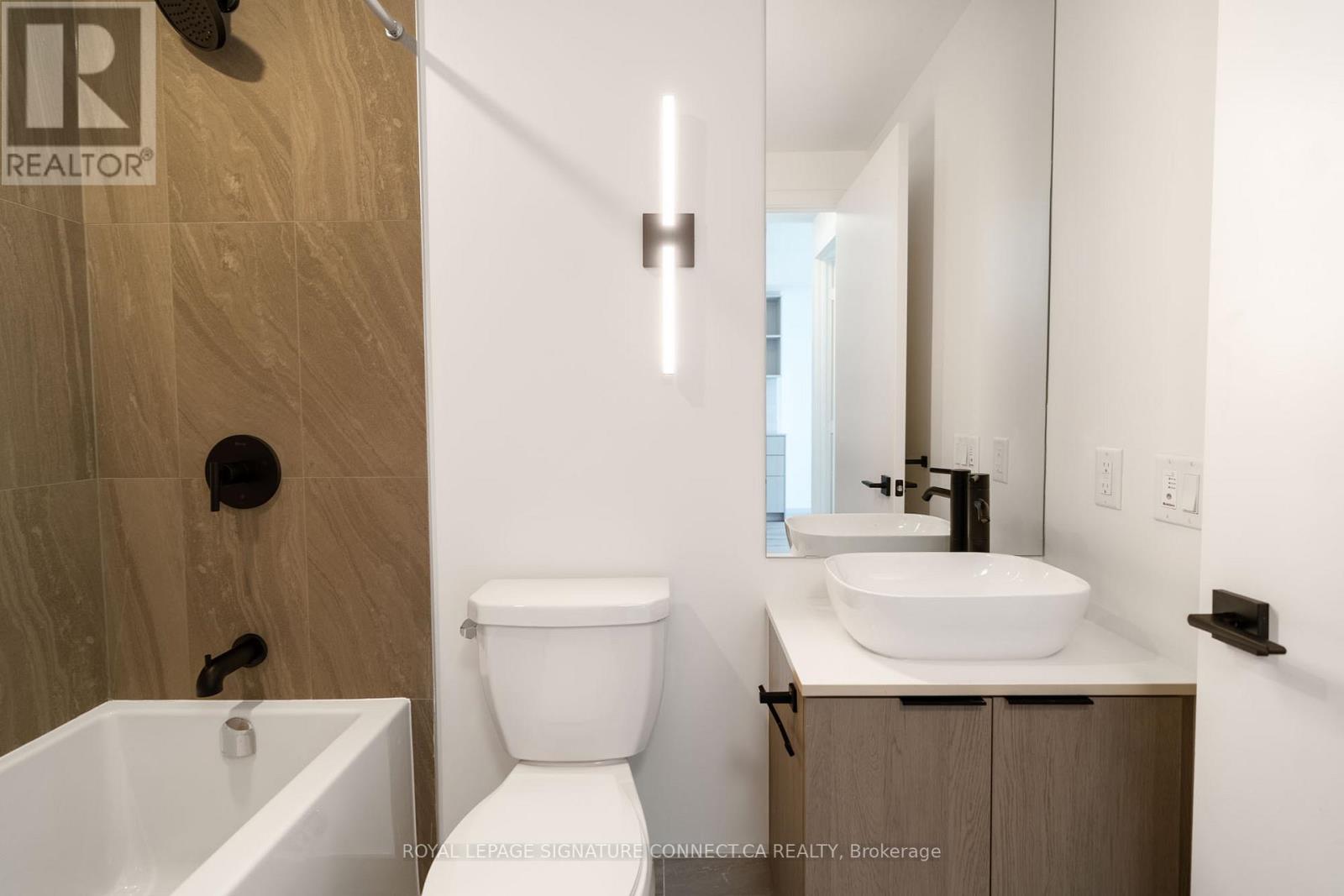 610 - 1185 Dupont Street, Toronto, Ontario  M6H 0G5 - Photo 17 - W13518760