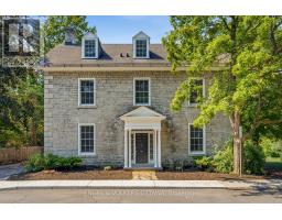 35 MACKAY STREET, Ottawa, Ontario