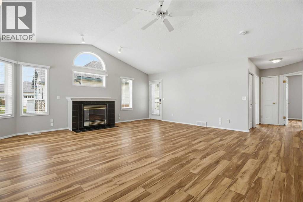 47, 12 Woodside Rise NW, Airdrie, Alberta  T2B 2L3 - Photo 8 - A2325524
