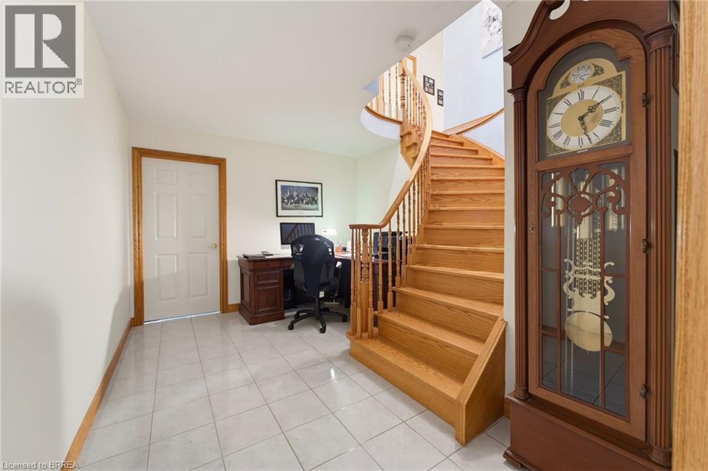 12 Macbride Court, Brantford, Ontario  N3T 6J1 - Photo 26 - 40845162