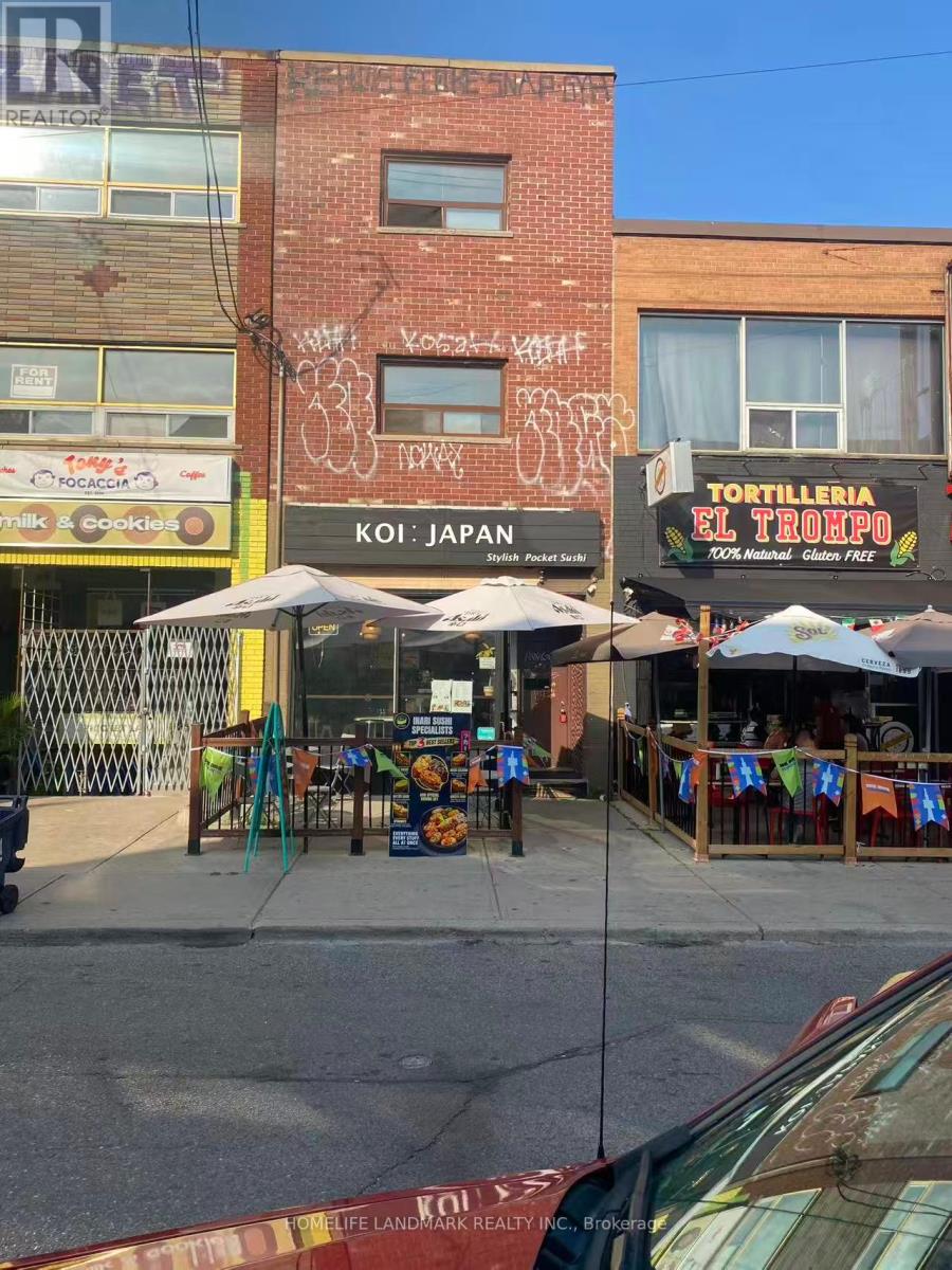 281 AUGUSTA AVENUE, Toronto, Ontario