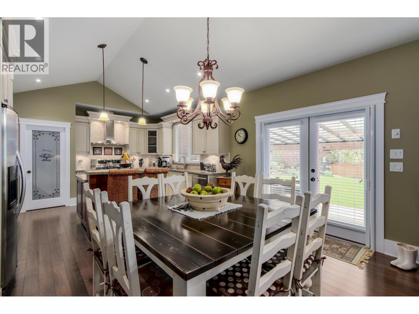 8760 Fairdell Crescent, Richmond, British Columbia  V7C 1W4 - Photo 8 - R3142521