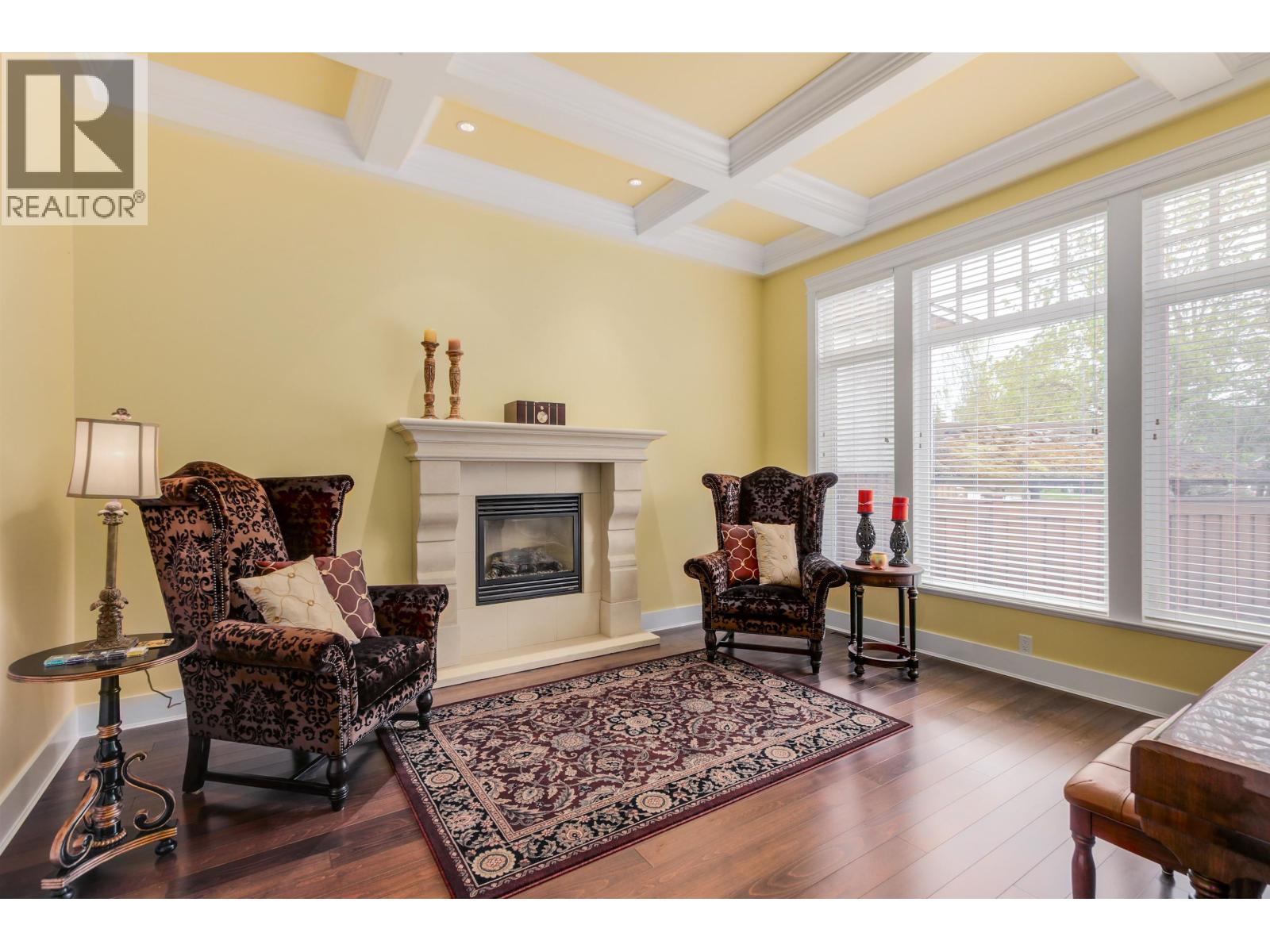 8760 Fairdell Crescent, Richmond, British Columbia  V7C 1W4 - Photo 3 - R3142521