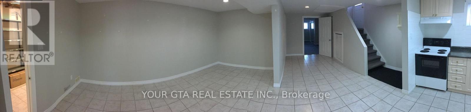 Lower - 147 Bonham Blvd Boulevard, Mississauga, Ontario  L5M 1C9 - Photo 3 - W13521520