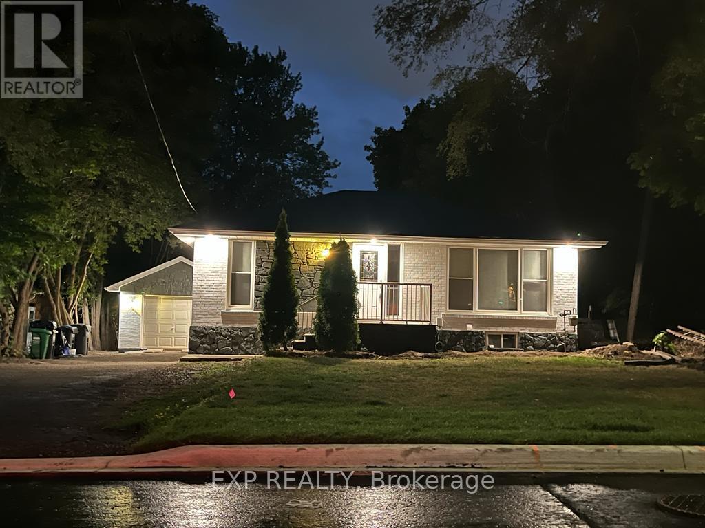 UPPER LEVEL - 254 HILLSIDE DRIVE